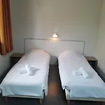 Village De Hotel 3*