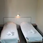 Village De Hotel 3*
