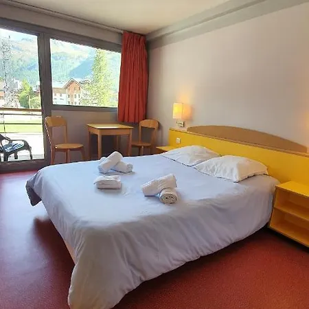 Szálloda Village De 3*